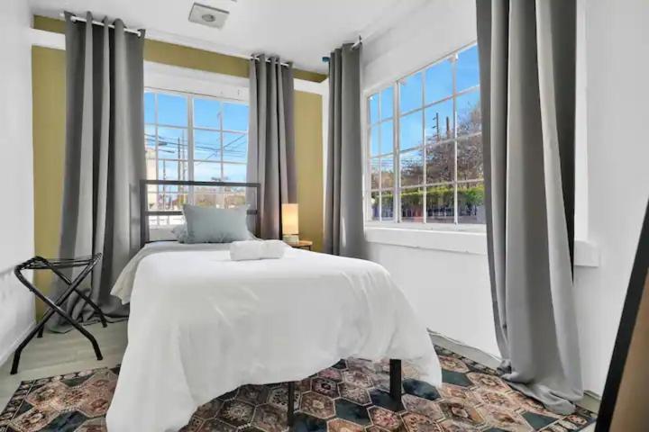 Chateau Pool, Hottub And Parking * Miami